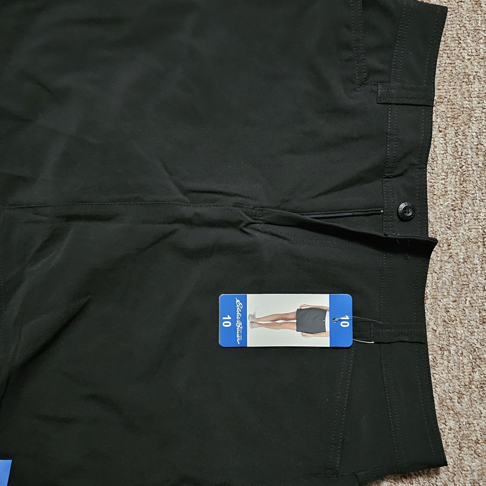 Black Skort